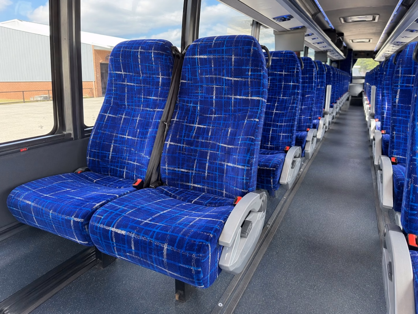 burbank high school and john burroughs prom groups rely on private bus rentals every year