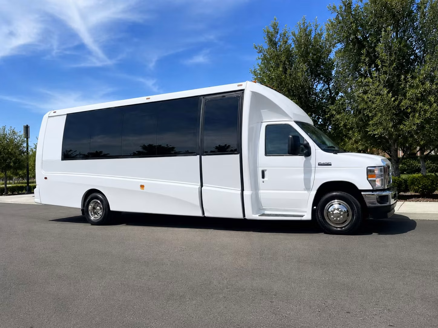 employee shuttle services in burbank