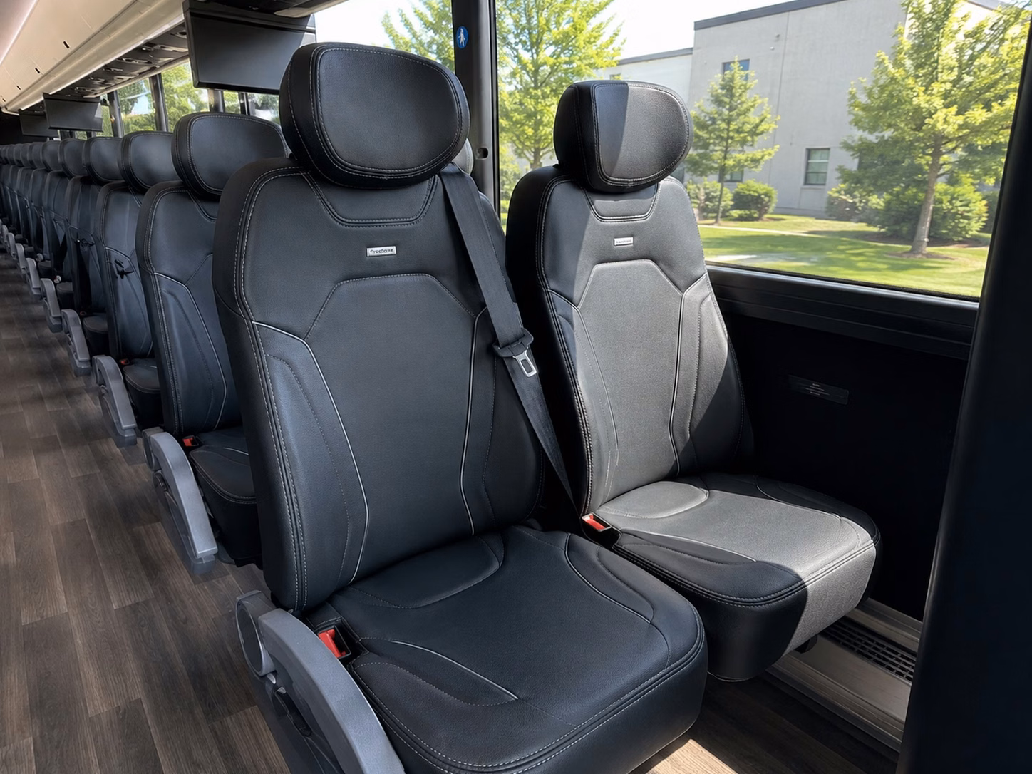 got 30 seconds get instant pricing for burbank sporting event transportation right now