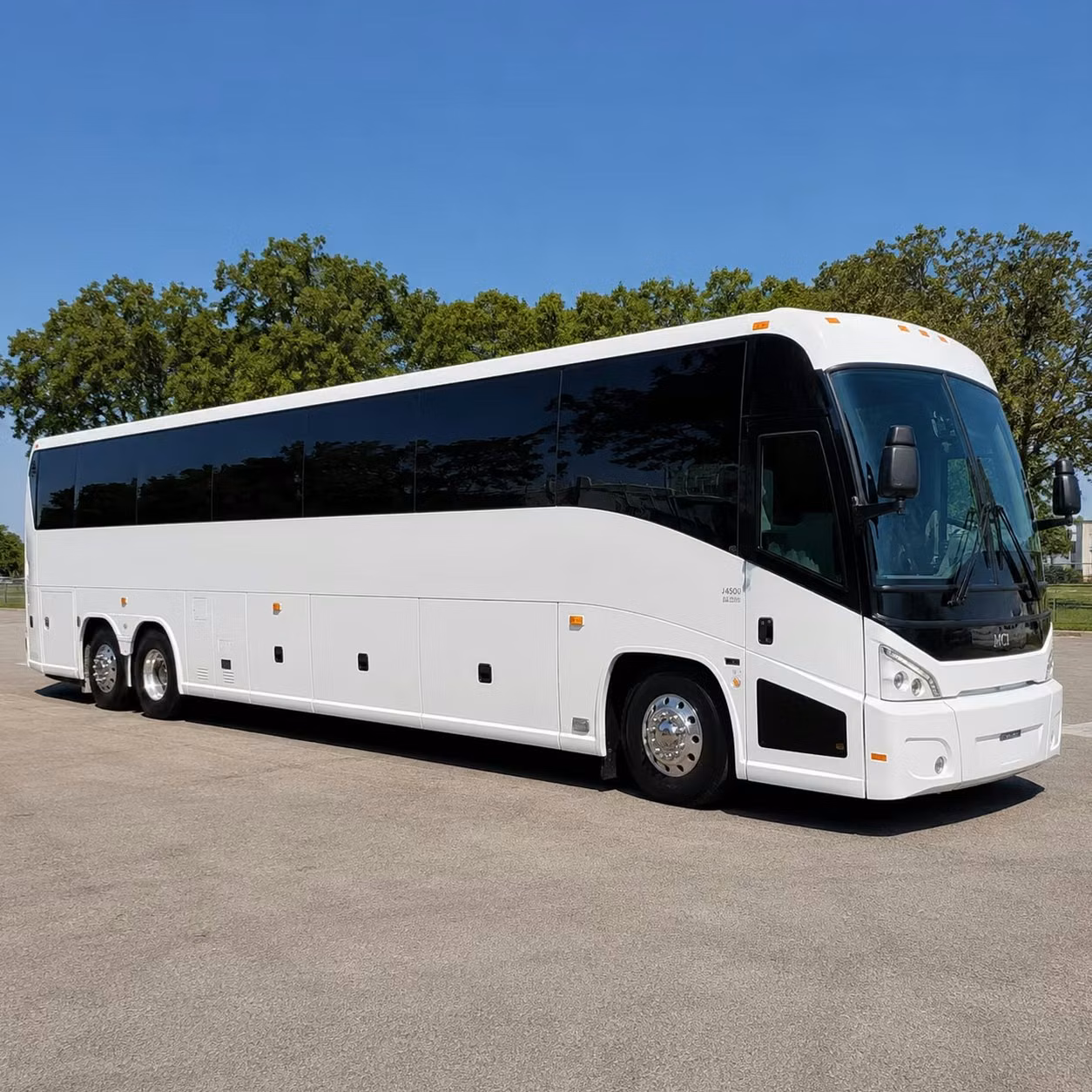 production crews and studio groups in burbank count on long distance charter buses
