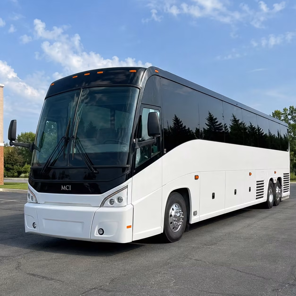 reliable shuttle services for burbank city county and federal agency staff